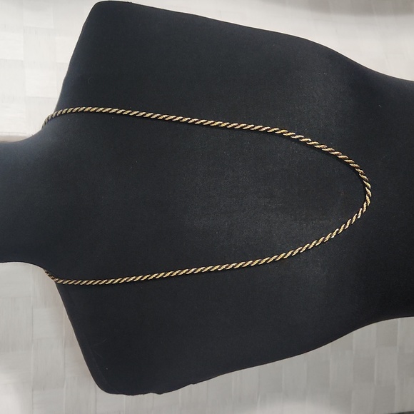 Vintage Trifari - Classic Black and Gold Twisted Rope Necklace - Picture 2 of 9